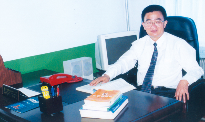 董事長李克詣.jpg 董事長李克詣.jpg